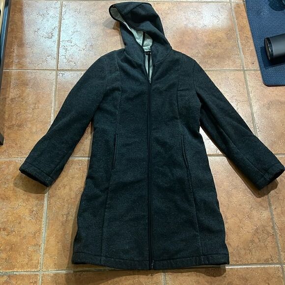 Sisley women’s black over coat size S - Picture 1 of 9